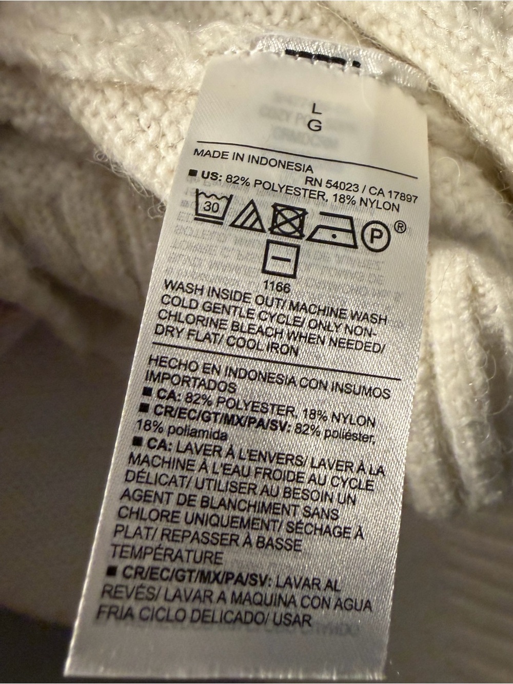 Old Navy Ivory Crewneck Sweater - Picture 4 of 4